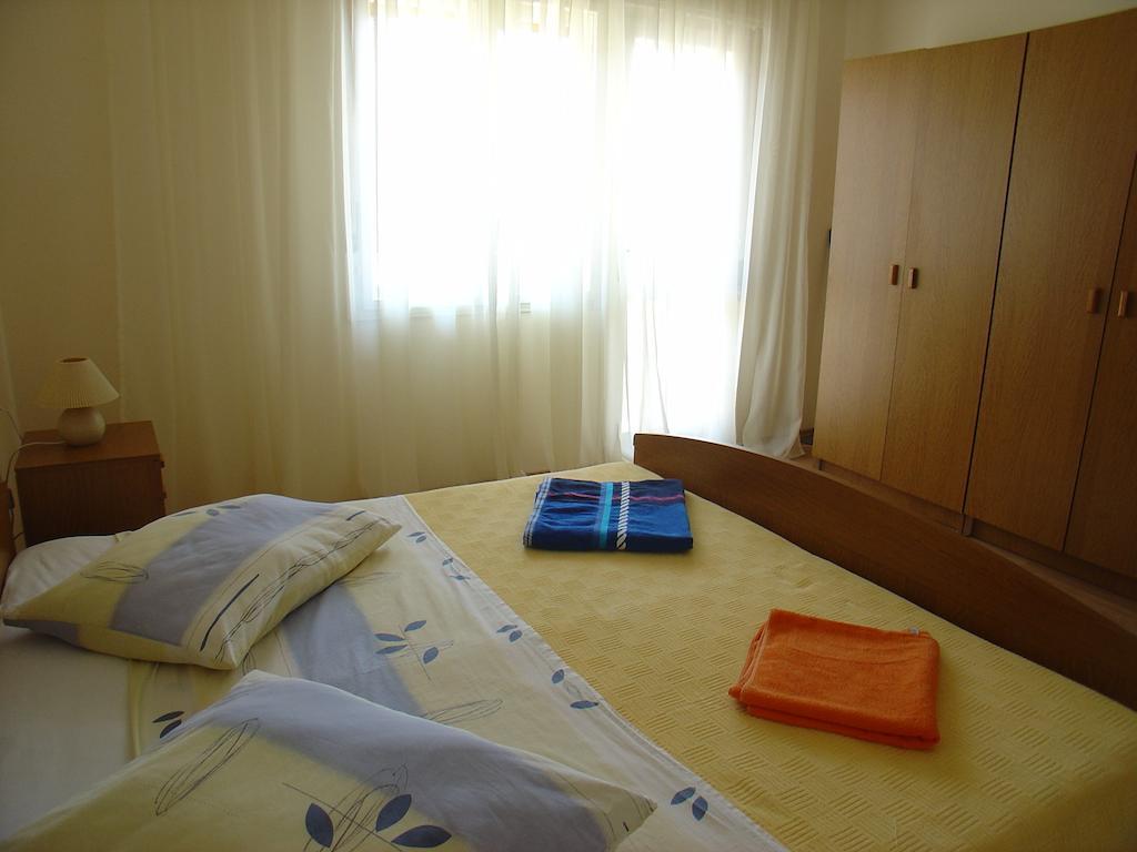 Apartment Tomy Trogir Cameră foto